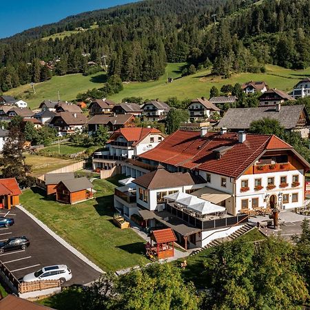 Hotel Die Metzgerstubn Sankt Michael im Lungau Bagian luar foto